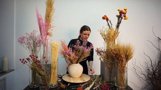 Букет из сухоцветов РОМРОМ/Композиция из сухоцветов в вазе смотреть онлайн