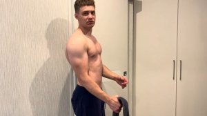 НАКАЧАЙ БИЦЕПС ДОМА БЕЗ ЖЕЛЕЗА