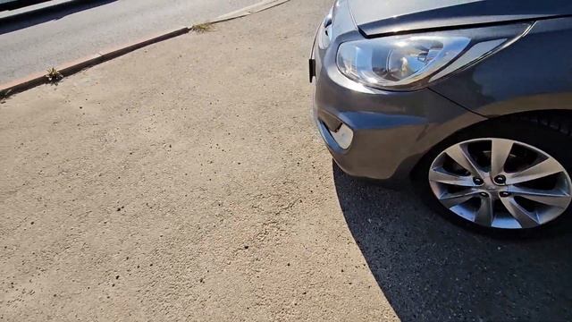 Обзор на Hyundai solaris 1,4 мкпп! смотреть онлайн