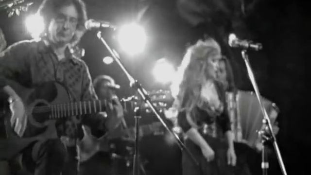 SONA & GYPSY GINGS. LUNA EN EL ANIMA.avi смотреть онлайн