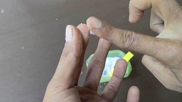 SUPER GLUE AND MAGIC SALT! HOW TO REMOVE SUPER GLUE FROM YOUR SKIN смотреть онлайн