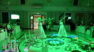 Красивый танец.Греческие боги.На свадьбе