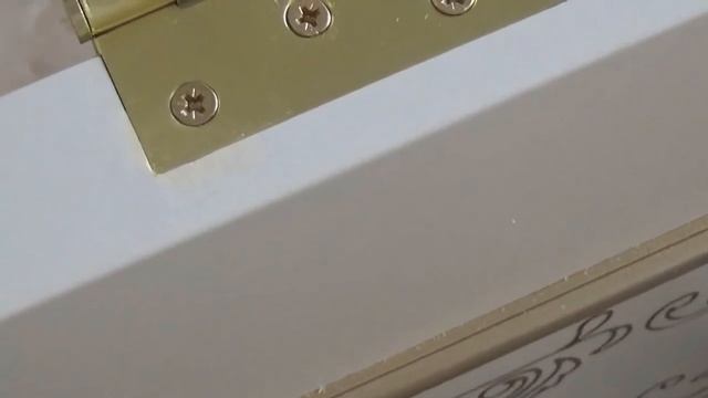 Реставрация полотна цвета слоновая кость смотреть онлайн