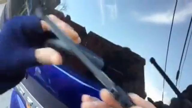 How to replace FORD EXPLORER Rear Wiper смотреть онлайн