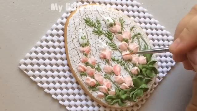 How I made crackled background on cookies. Flower Easter eggs cookies. смотреть онлайн
