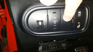 Кнопка омывателя фар kia cerato 3