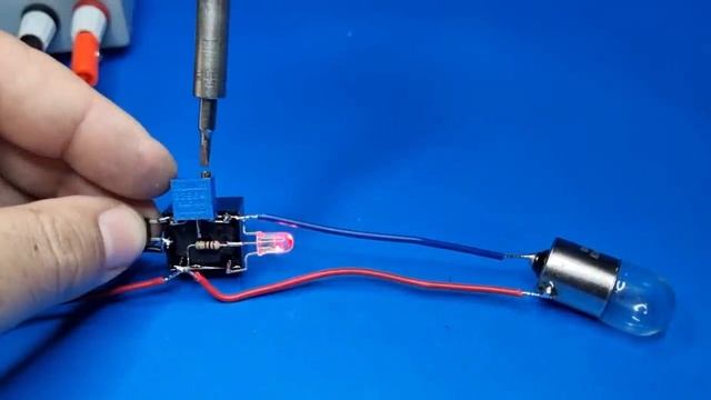 DIY Short Circuit (Current Limit Setting )(Overcurrent) Protection (Save your battery/power-supply) смотреть онлайн