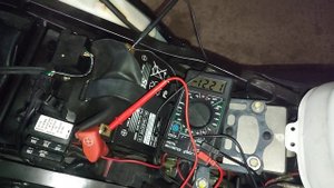 Honda CBR 600 F, проверка аккумулятора
