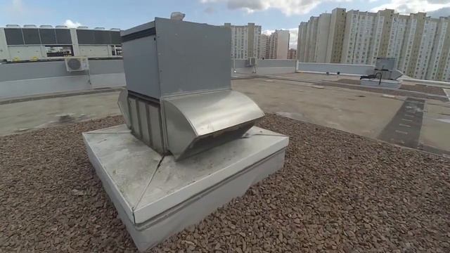 Противопожарные рассечки на мембранной кровле. Пример рассечки с кровли ТЦ  "Ладья"