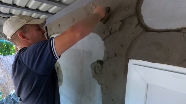 оформление беседки ,лепка кузни из цемента. смотреть онлайн