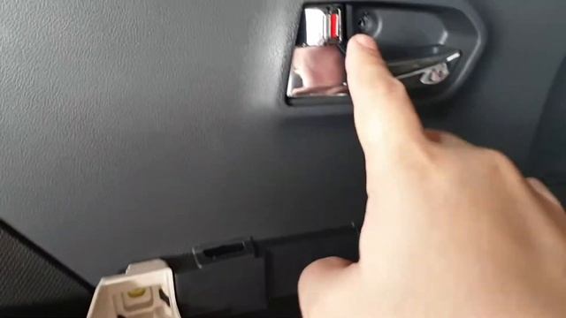 Toyota Rush rear door card removal