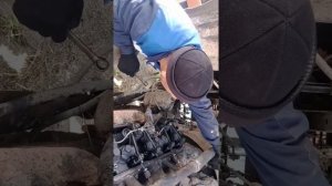 Замена масляного фильтра и чистка центрифуги МАЗ ямз 236!