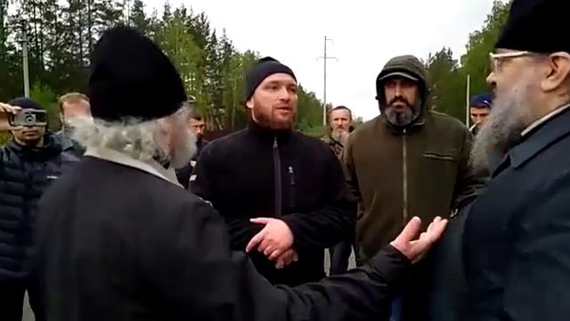 Представителей епархии не пускают в Среднеуральский монастырь смотреть онлайн