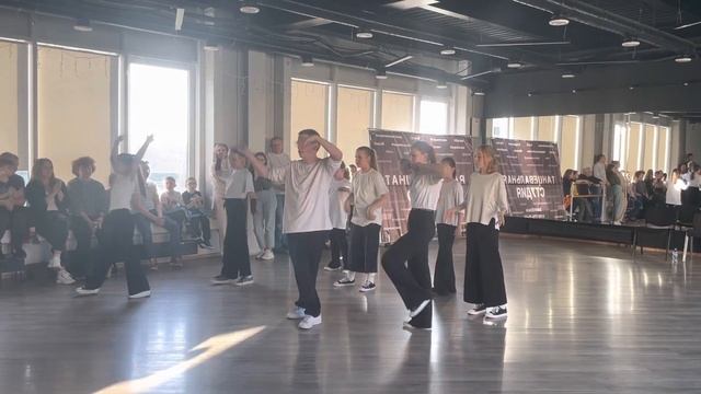 Танцуем Waacking???