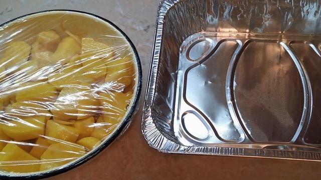 Сочные куриные КРЫЛЫШКИ С КАРТОФЕЛЕМ в духовке. смотреть онлайн