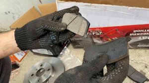 Замена передних тормозных дисков на toyota marino