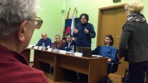 Депутат послал в «ЗАДНИЦУ» жителей Мещанского района!