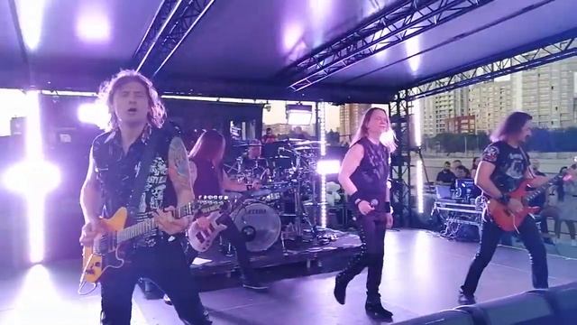 "КИПЕЛОВ" на корабле -- "Гламурная птица" 12.07.2022г., Москва смотреть онлайн