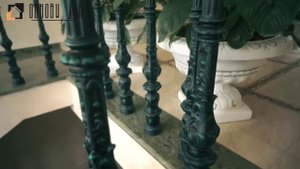Отделка лестницы зелёным гранитом Verde Bamboo