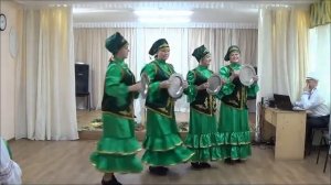 Танец с подносами. Наш ансамбль"Дружба" на празднике в ГЦИ.