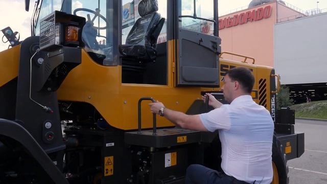 Как выбрать фронтальный погрузчик?