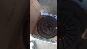 На горячую не включается первая и задняя передачи. Форд транзит