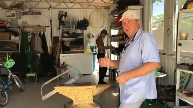 Инструмент для сорняков Тяпка из старой наковальни !!!. смотреть онлайн