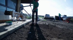 ПРАВИЛЬНАЯ укладка рулонного газона. Основные секреты в ландшафтном дизайне.