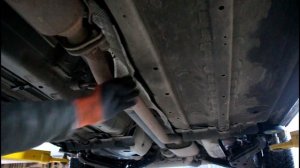 Появился посторонний шум под днищем на Nissan Qashqai 2,0 4WD Ниссан Кашкай 2008