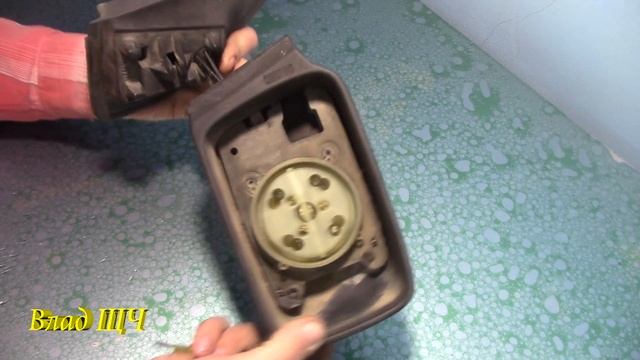 Как разобрать боковое зеркало на Ford Sierra. Подробное пояснение процесса