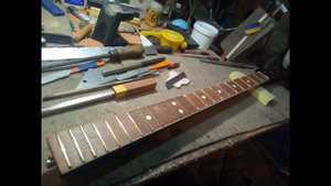 Бас гитара "УРАЛ" Сборка.