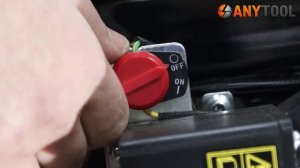 Обзор на гусеничный снегоуборщик Champion STT1170E