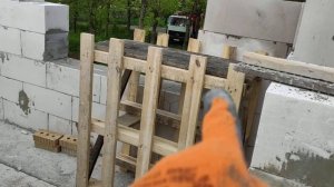 Бюджетные леса кладка газобетона второй этаж
