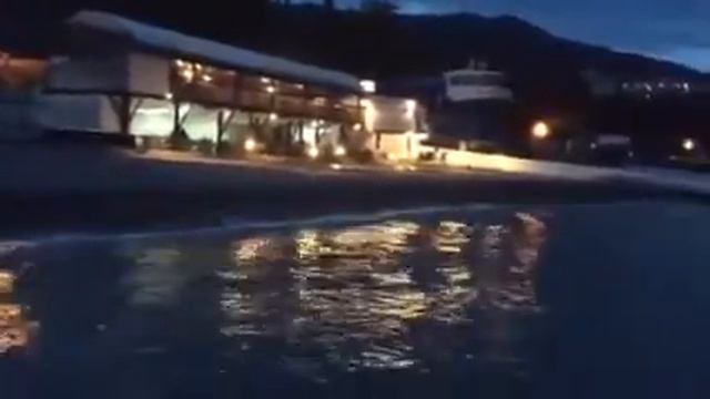 Crimea Вечерний Гурзуф огнями светится Отдых июнь 2014 смотреть онлайн