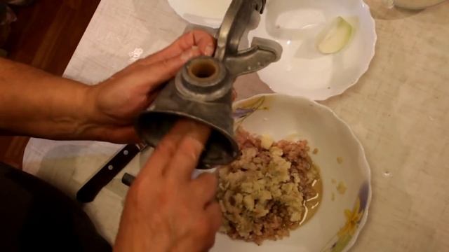 Попытка разделать щуку и сделать из нее котлеты смотреть онлайн