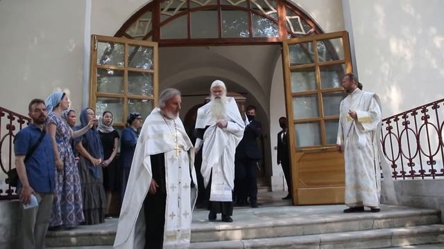 Панихида в храме смотреть онлайн