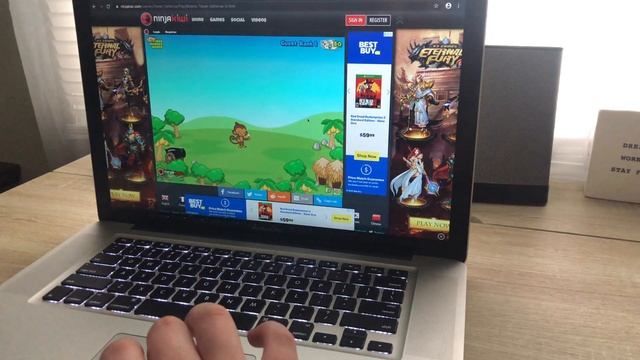 MacBook Pro Mid 2012 15 inch (Review in 2022)(Still worth getting?) смотреть онлайн