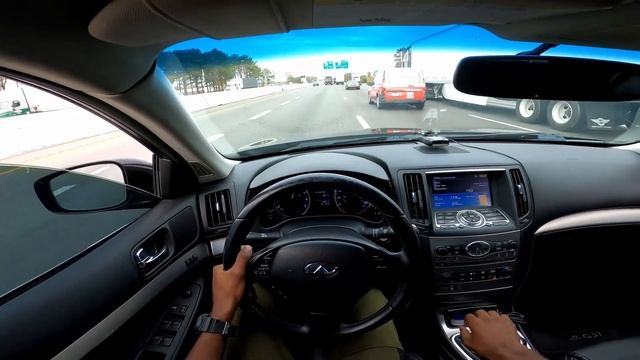 CUTTING UP IN TRAFFIC IN MY G37? (POV DRIVE) смотреть онлайн