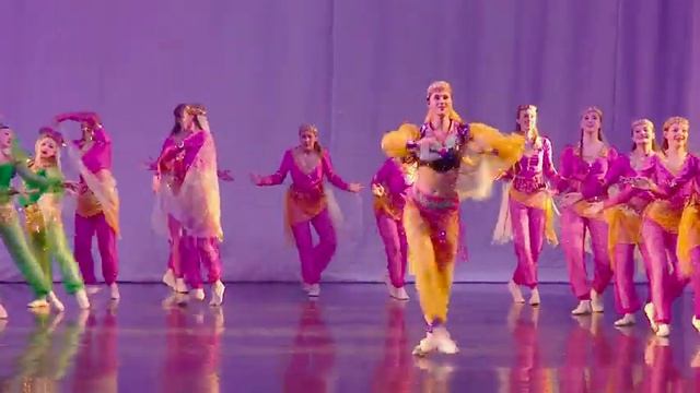 «Фрески Востока» смотреть онлайн