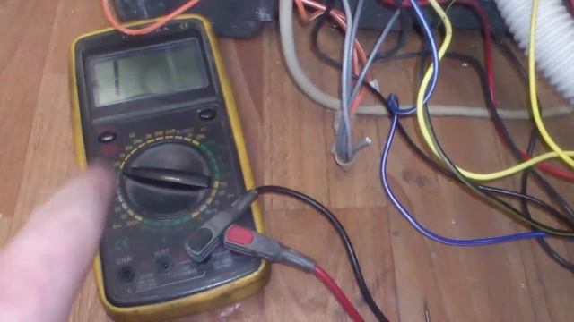 Ремонт стиральной машины-полуавтомат "LG". Не крутит центрифуга.