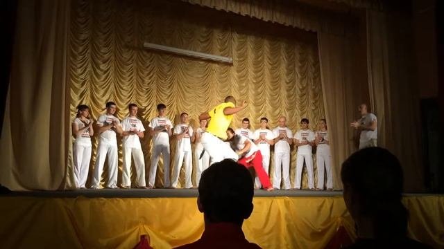 Капоэйра: выстулпение капоэйристов