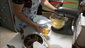 Пирог с крошкой и сливами. Маринкины творинки. Всем МИРА и Добра!