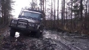 Pajero Mini на покатушках с большими джипами