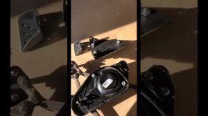 Дополнительные амортизаторы передней подвески нива на макете Нижнего рычага ShDA