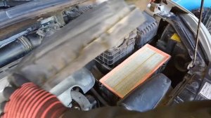 Замена воздушного фильтра SKODA YETI