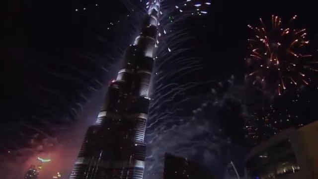 Дубай: Потрясающий Новогодний Фейерверк 2016 смотреть онлайн