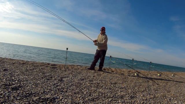 МОРСКАЯ РЫБАЛКА В КРЫМУ,ЛОВЛЯ КЕФАЛИ,САРГАНА,Николаевка, Фрунзе