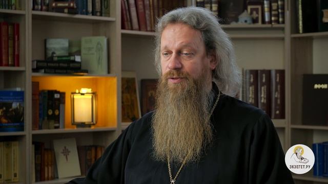 Почему одни источники являются святыми, а другие нет ?  Игумен Лука (Степанов)