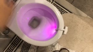 РЖАКА! УСТАНОВКА ПОДСВЕТКИ УНИТАЗА с датчиком движения? ПРИКОЛЬНАЯ ВЕЩЬ С ALIEXPRESS ?