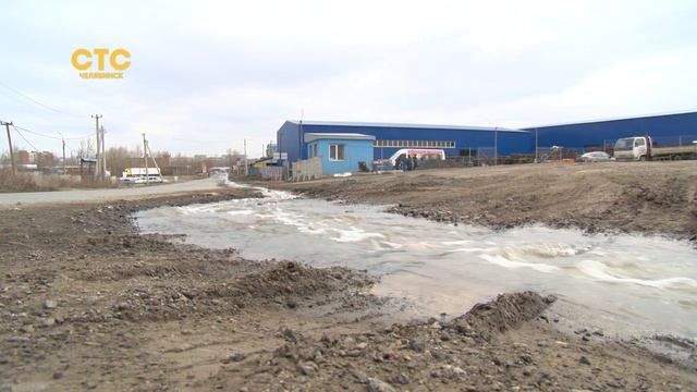 Сугробы в разгар весны